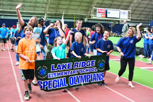 The Lake Ridge Elementary team participates in the Parade of Athletes. Photos by Bart Nave. Photo galleries at: bart.ifp3.com
